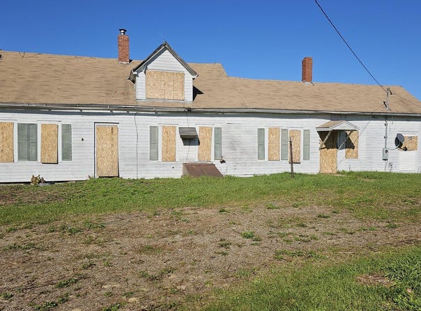 308 Pinnacle Road, Liberty, ME 04949