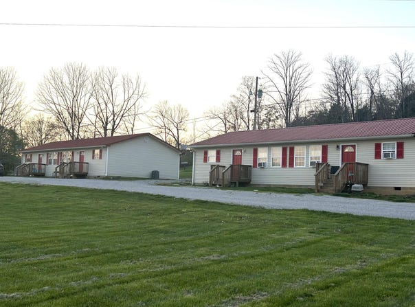 105-111 Hwy 2002, McKee, KY 40447