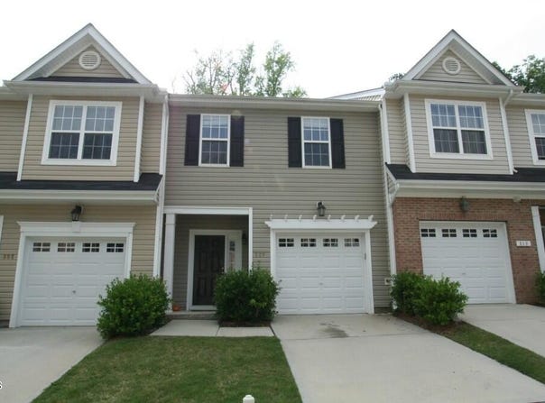 320 Anterbury Drive, Apex, NC 27502