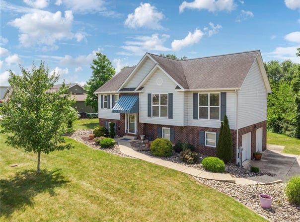 309 Terrance Dr, Dunbar Twp, PA 15425