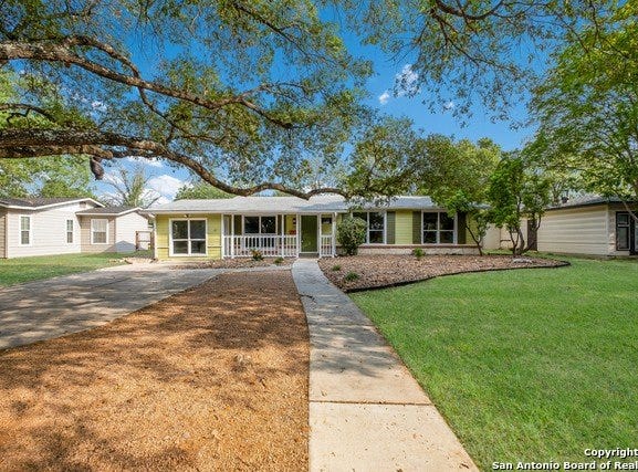 147 BREES BLVD, San Antonio, TX 78209-4201