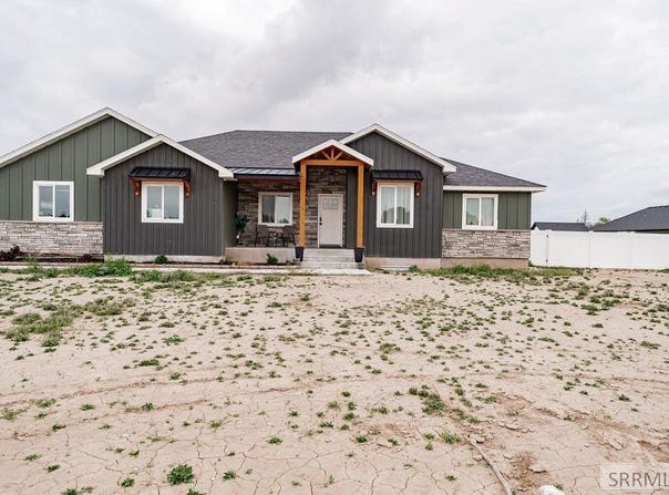 3691 E Autumn Heights Dr, Rigby, ID 83442