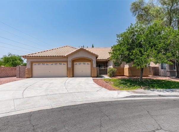 427 Rhythm Street, Henderson, NV 89074
