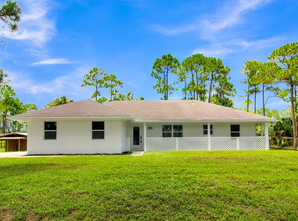 14817 97th Road N, West Palm Beach, FL 33412