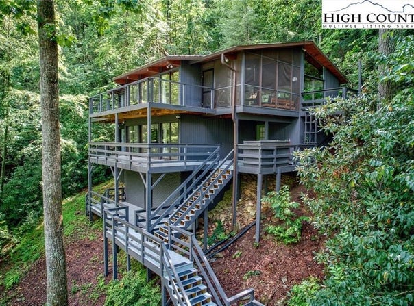 3077 Phoebe, Lenoir, NC 28645
