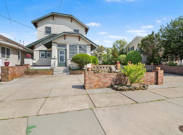 9 Asbury Road, Ocean City, NJ 08226
