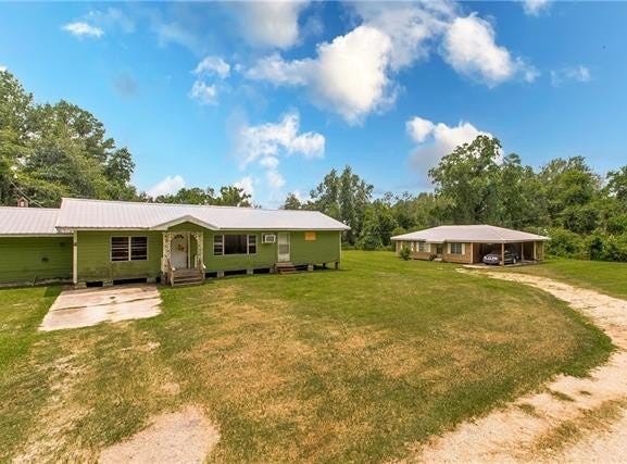 1970 AVENUE L Avenue, Bogalusa, LA 70427