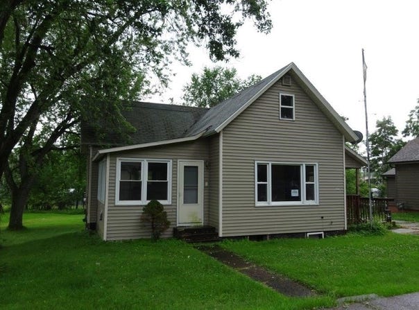 110 E 9th Street, Neillsville, WI 54456