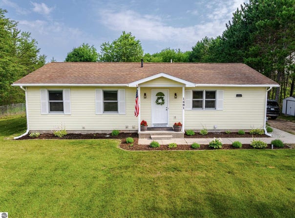 1491 Black Bark Lane, Traverse City, MI 49696