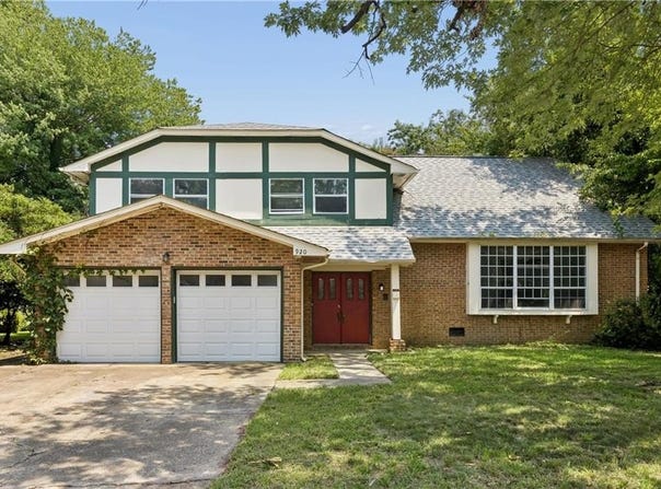 920 Amherst Lane, Virginia Beach, VA 23464