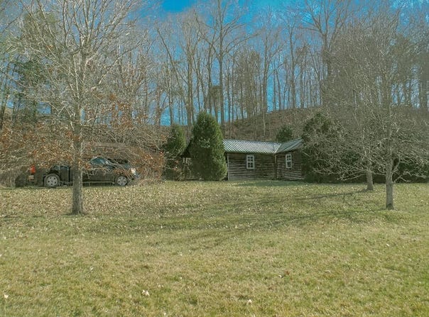 475 Loretto Rd., Springfield, KY 40069