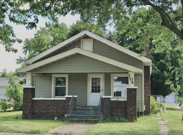 104 N Kalamazoo Street, White Pigeon, MI 49099