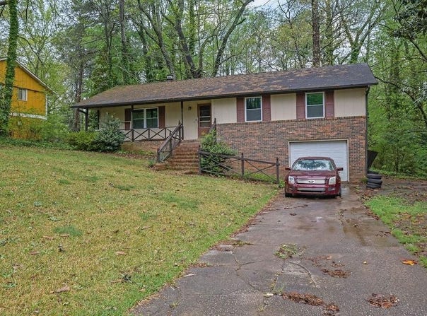 1513 Spruce Ridge Way, Stone Mountain, GA 30083