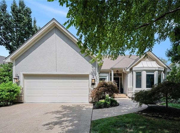 12615 Briar Drive, Leawood, KS 66209