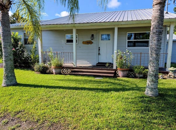 24514 SNAIL ROAD, ASTOR, FL 32102
