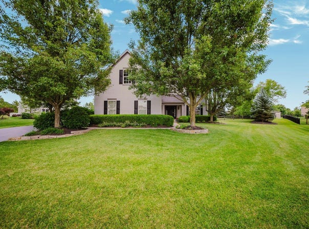 318 Trace Drive, Delaware, OH 43015
