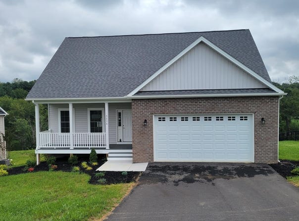 5236 Country Meadow Drive, Dublin, VA 24084