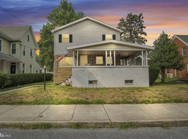 420 HIGH Street, HIGHSPIRE, PA 17034