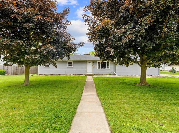 152 Reed Street, Nappanee, IN 46550