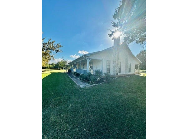 6294 Dugan Chapel Road, Bells, TX 75414