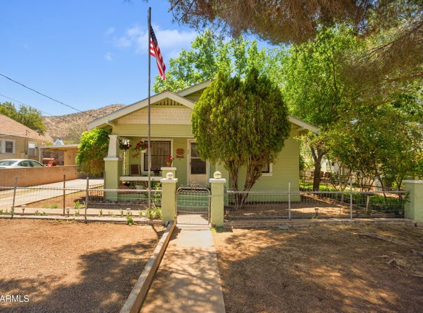 24 BLACK KNOB View, Bisbee, AZ 85603