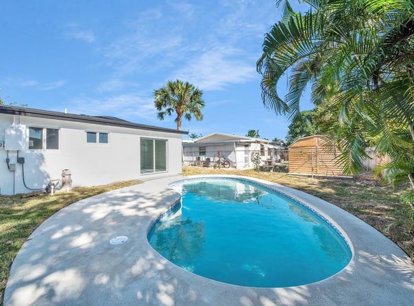 120 NE 57th Court, Oakland Park, FL 33334