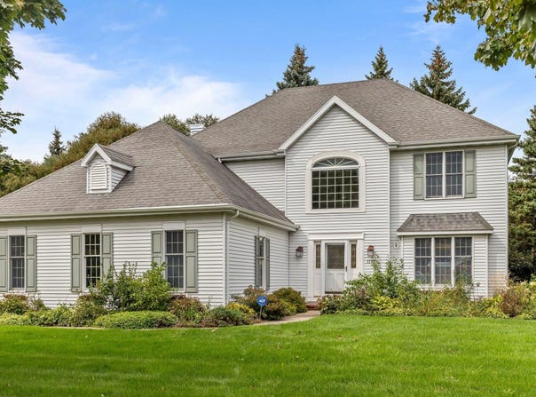 1797 RIVER MILL Road, OSHKOSH, WI 54901-2793