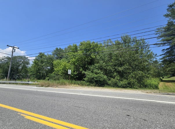 1944 Lisbon Road, Lewiston, ME 04240
