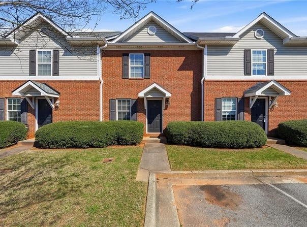 17 Middlebrook Drive, Cartersville, GA 30120