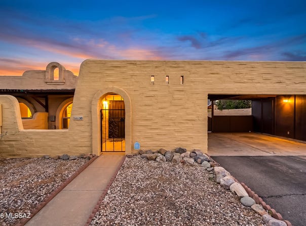 285 S Kolb Road, Tucson, AZ 85710