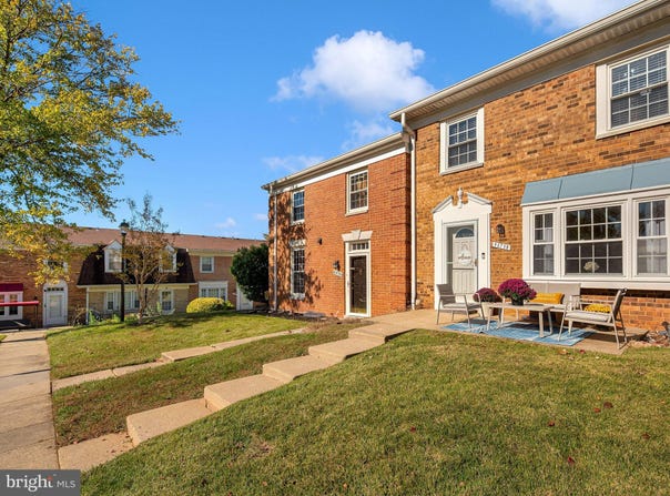 9070 MOONSHINE HOLLOW, LAUREL, MD 20723