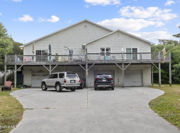120 Shorerush Drive, Emerald Isle, NC 28594