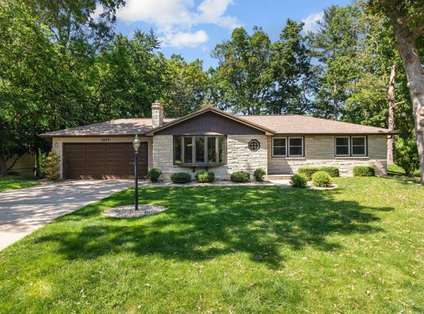 3079 CORNELIUS Court, GREEN BAY, WI 54311