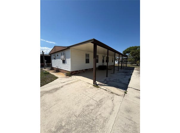 160 GARY AVENUE, OAK HILL, FL 32759