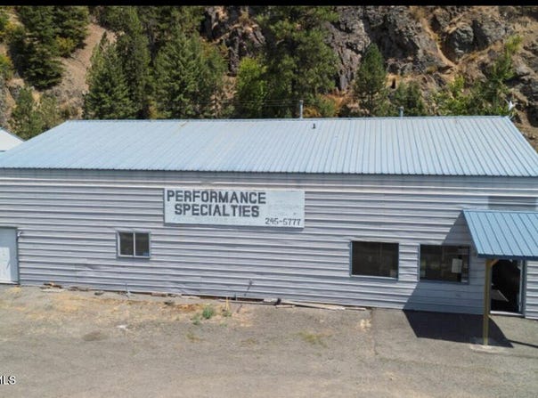 68 Homer Dr, St. Maries, ID 83861