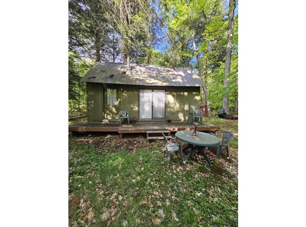 736 Bartlett Carry Road, Saranac Lake, NY 12983