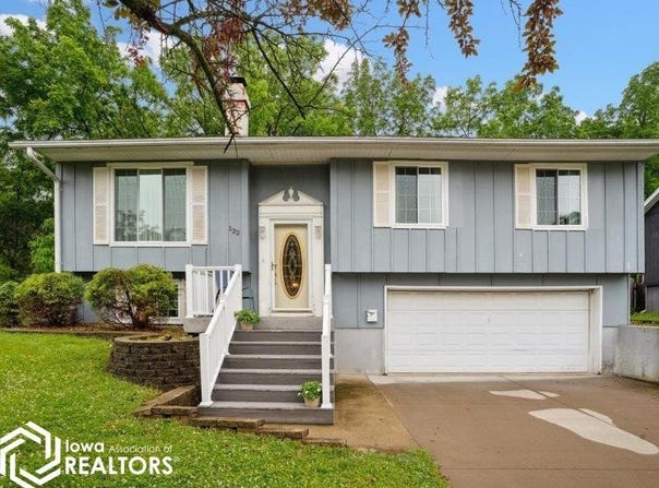 122 Paulaire Court, Burlington, IA 52601