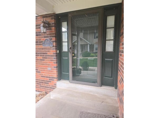 1768 S Wisteria Drive, St Charles, MO 63303