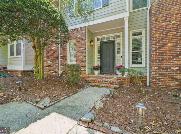 171 Riverview, Roswell, GA 30075
