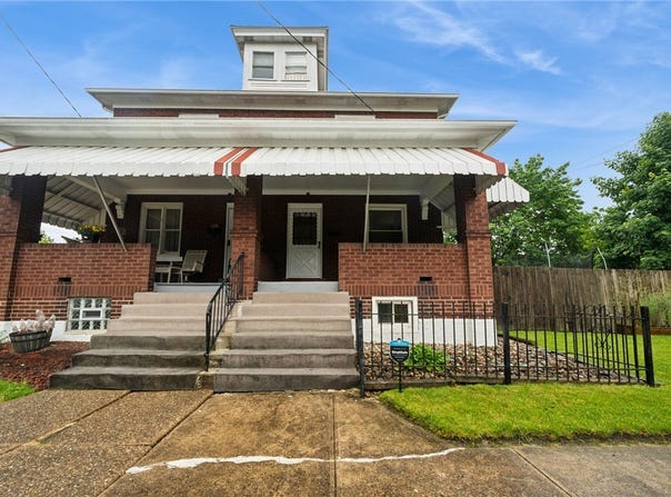 130 S 11TH ST., Jeannette, PA 15644