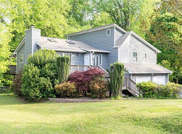 4065 Maxanne Drive NW, Kennesaw, GA 30144