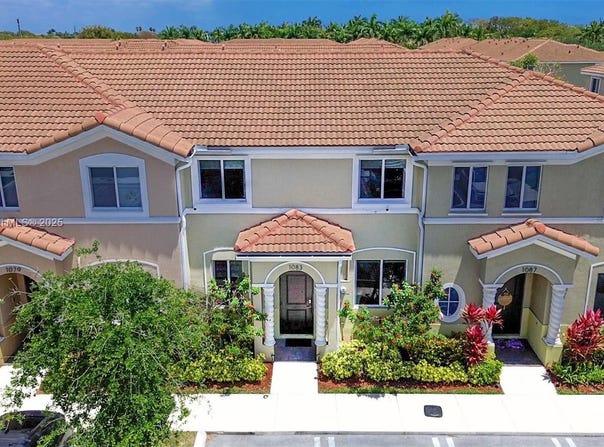 1083 SE 23rd Ter, Homestead, FL 33035
