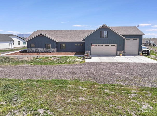 91 W 200 S, Burley, ID 83318
