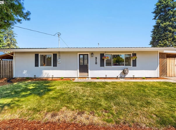 310 NE 4TH Ave, Canby, OR 97013