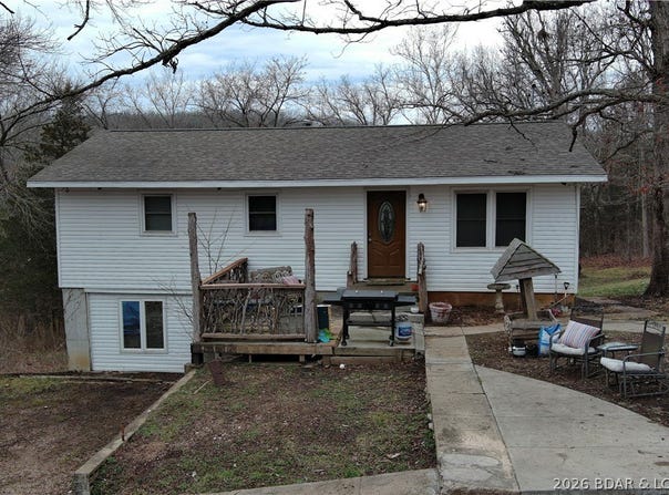 985 Grace Drive, Eldon, MO 65026