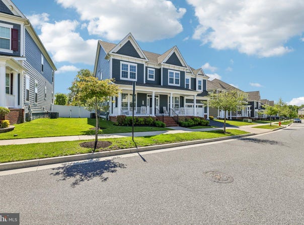 6517 TOTTERIDGE, MIDDLE RIVER, MD 21220