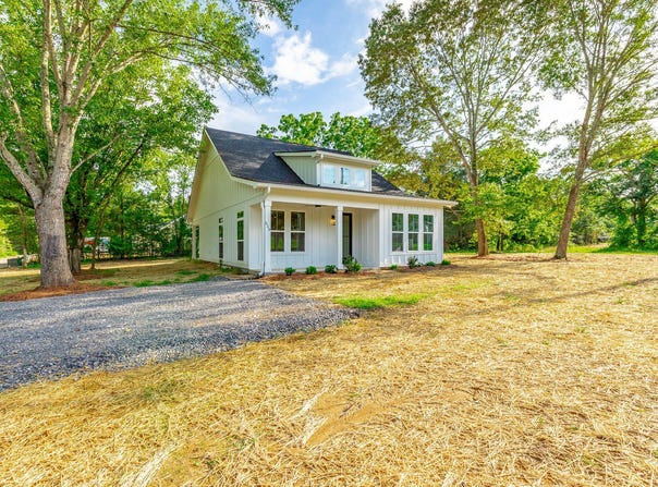 516 W Reed Road, LaFayette, GA 30728