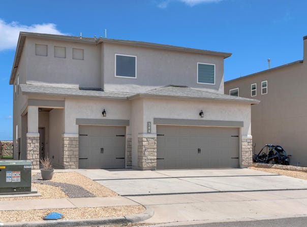 544 LA ENTRADA Circle, Sunland Park, NM 88063