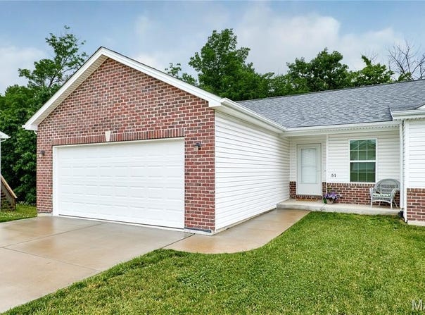 51 Schulze Drive, Troy, MO 63379