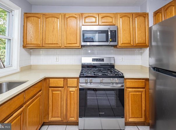 254 CEDAR AVENUE, OAKLYN, NJ 08107